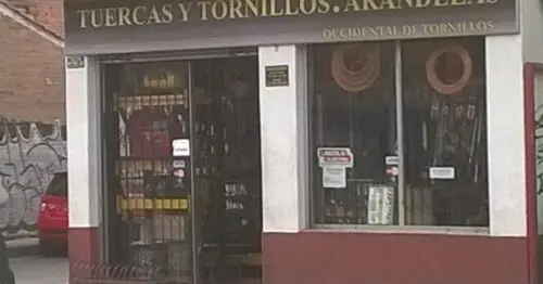 TUERCA Y TORNILLOSARANDELAS TUERCA Y TORNILLOSARANDELAS